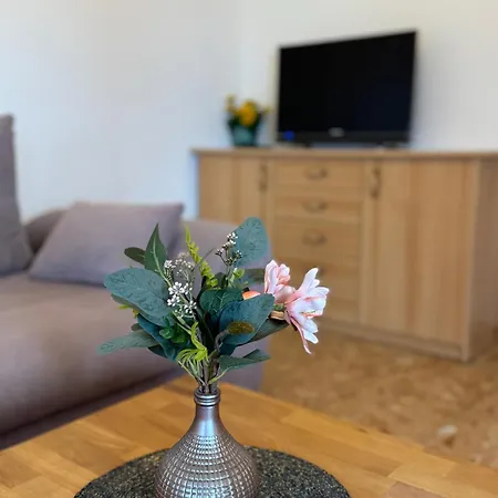 Antica Near The Queen In - By Ta Leut Agency Apartment *