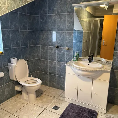 Antica Near The Queen In - By Ta Leut Agency Apartment *