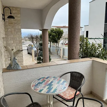 Apartment Antica Near The Queen In - By Ta Leut Agency *