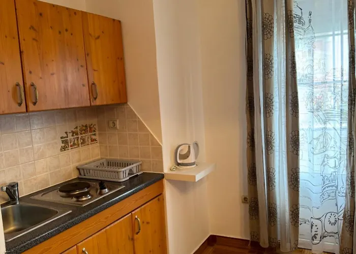 Antica Near The Queen In - By Ta Leut Agency Apartmán *