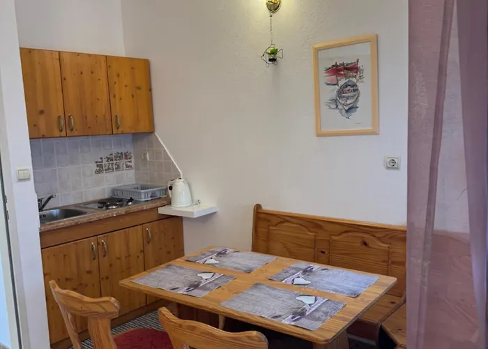 Apartmán Antica Near The Queen In - By Ta Leut Agency Nin